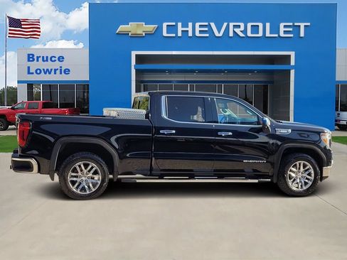 Used 2021 GMC Sierra 1500 SLT w/ SLT Premium Plus Package AWD/4WD image 6