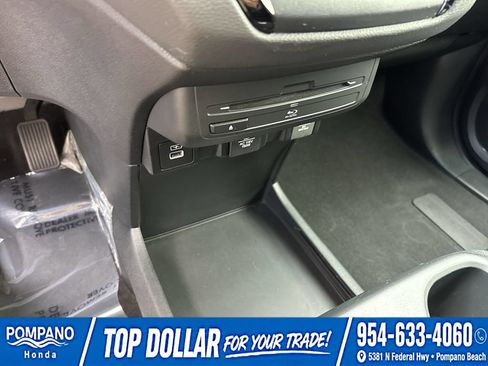 Used 2024 Honda Odyssey Touring image 58