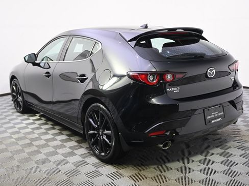 Certified 2025 MAZDA MAZDA3 Hatchback w/Premium Plus Pkg image 3