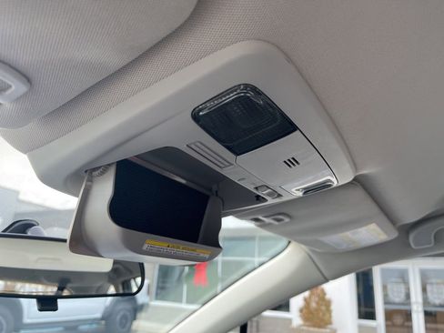 Used 2018 Subaru Outback 2.5i image 23