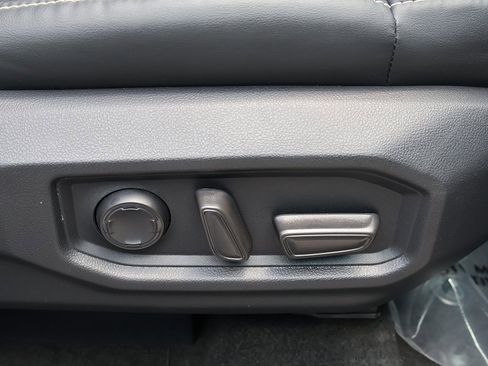 Used 2023 Toyota Tundra Capstone image 35