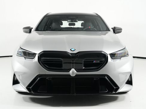 Used 2025 BMW M5 Touring AWD/4WD image 10