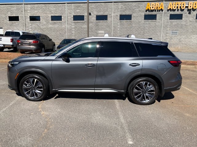 Used 2026 INFINITI QX60 Luxe w/ Cargo Package FWD image 8
