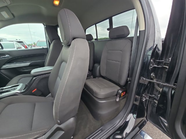 Used 2016 Chevrolet Colorado LT w/ LT Convenience Package AWD/4WD image 24