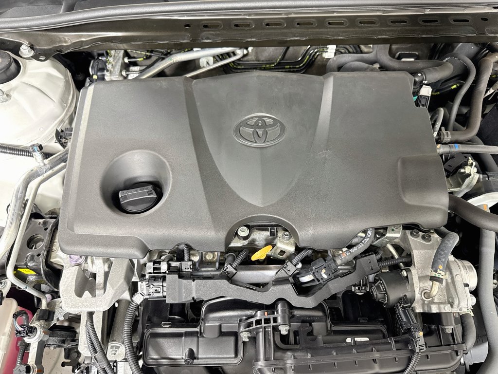Used 2021 Toyota Camry XSE FWD image 30
