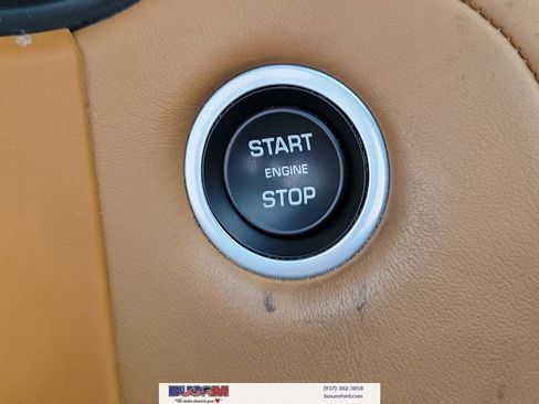 Used 2020 Land Rover Range Rover Velar R-Dynamic HSE image 26