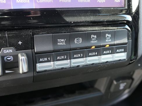 New 2026 RAM 3500 Tradesman AWD/4WD image 20