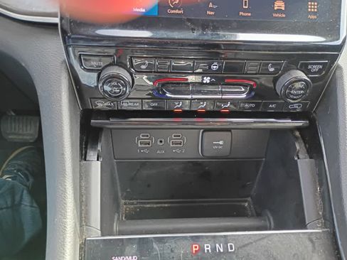 Used 2023 Jeep Grand Cherokee L Limited image 14