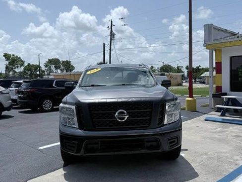 Used 2019 Nissan Titan S w/ S Utility Package RWD image 9