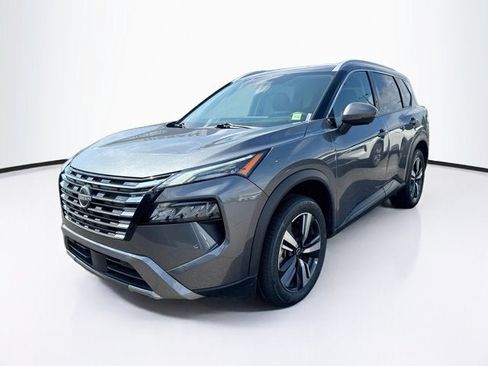 Used 2026 Nissan Rogue SL AWD/4WD image 1