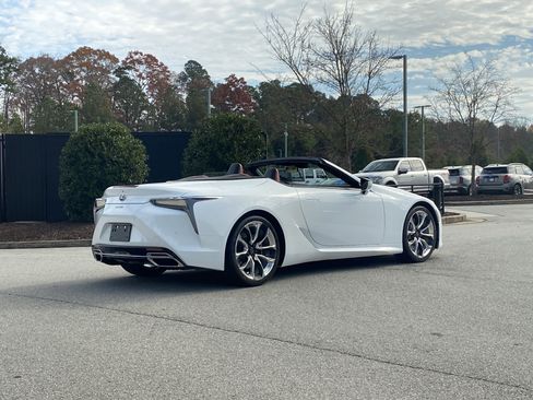 Used 2021 Lexus LC 500 Convertible image 3