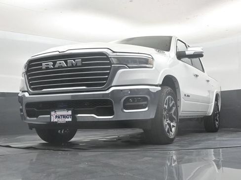 Used 2026 RAM 1500 Laramie AWD/4WD image 53