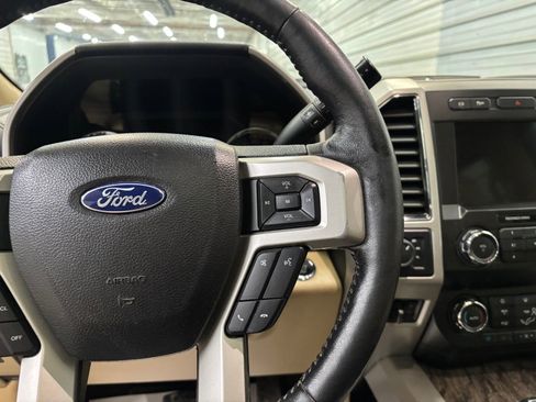 Used 2019 Ford F250 Lariat w/ Lariat Ultimate Package image 17