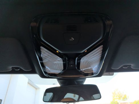 Certified 2023 BMW 330i xDrive Sedan w/ Premium Package image 30