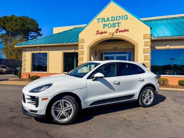 Used 2020 Porsche Macan AWD/4WD image 27