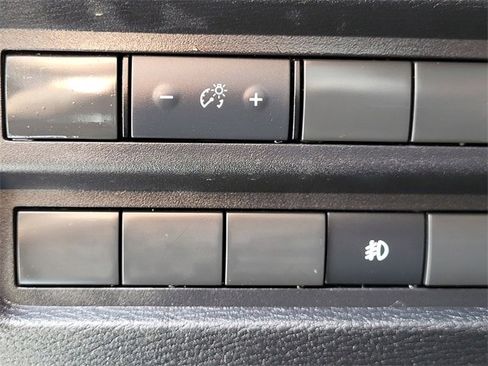 Used 2022 Mitsubishi Outlander ES image 9