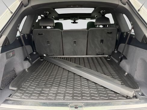 Used 2019 Audi Q7 3.0T Prestige AWD/4WD image 23