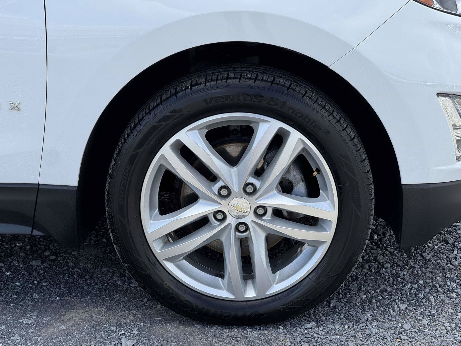 Used 2020 Chevrolet Equinox Premier AWD/4WD image 30