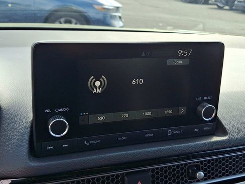 Used 2025 Honda Civic Sport image 18