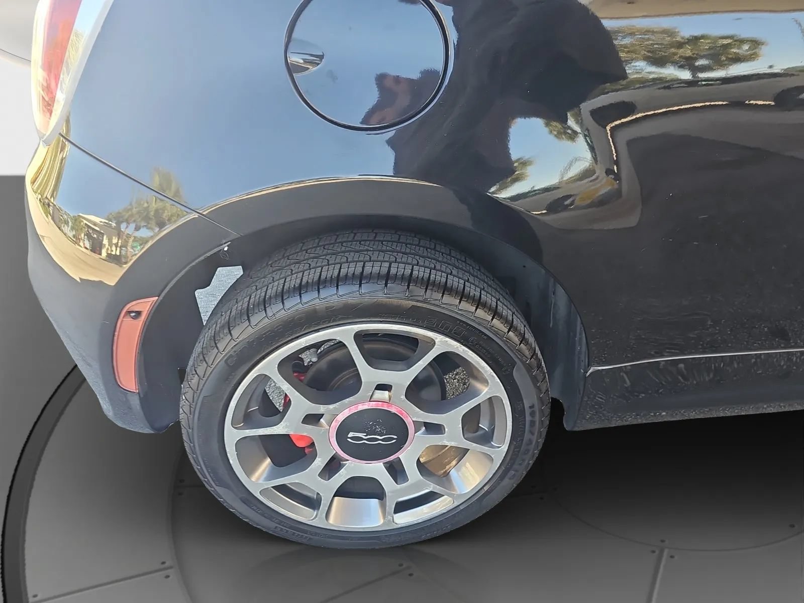 Used 2013 FIAT 500 Sport w/ Beats Audio Pkg FWD image 24