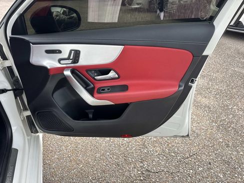 Used 2020 Mercedes-Benz A 220 image 16