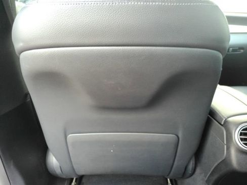 Used 2019 Mercedes-Benz C 300 4MATIC Sedan w/ Premium Package image 31