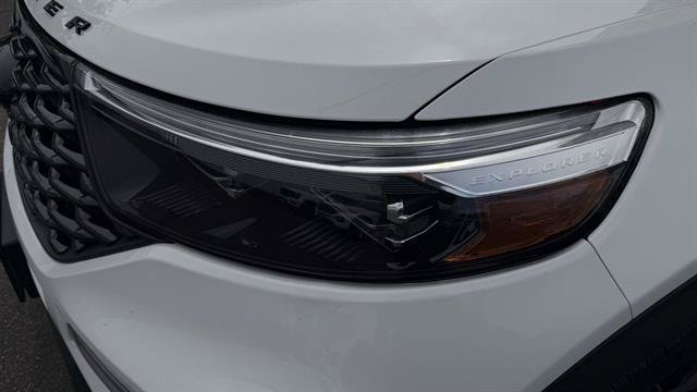 Certified 2023 Ford Explorer ST-Line w/ Class IV Trailer Tow Package AWD/4WD image 4