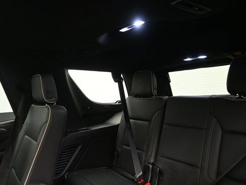 Used 2023 GMC Yukon SLT w/ SLT Premium Package AWD/4WD image 21