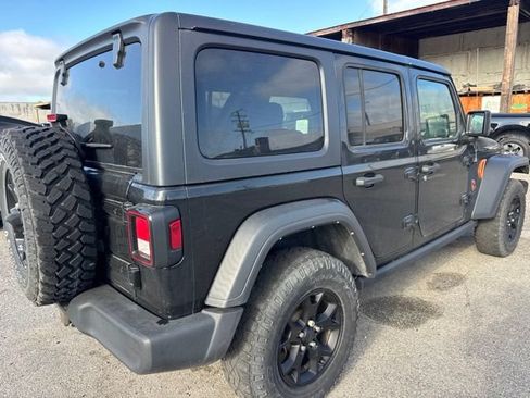 Used 2021 Jeep Wrangler Unlimited Sport AWD/4WD image 5