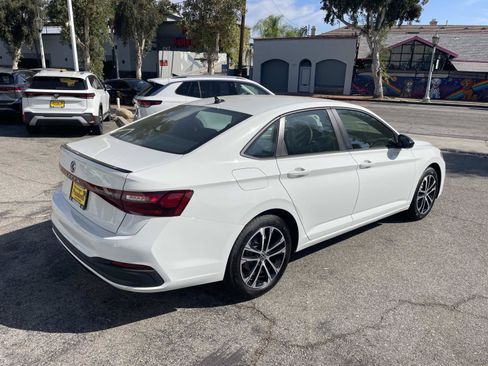 New 2026 Volkswagen Jetta Sport FWD image 3