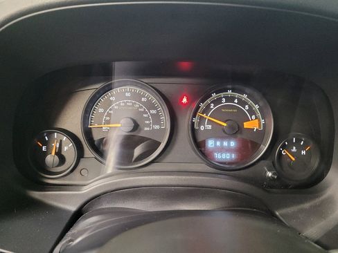 Used 2017 Jeep Patriot Latitude FWD image 23