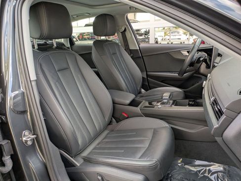 Used 2021 Audi A4 2.0T Premium w/ Convenience Package image 28