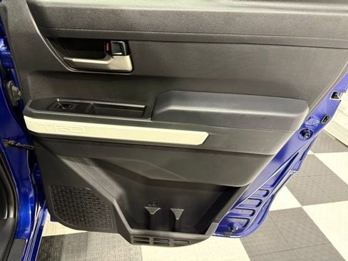 Used 2024 Toyota Tacoma TRD Off-Road image 23