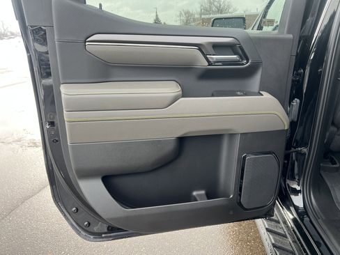 Certified 2024 Chevrolet Silverado 1500 ZR2 w/ Technology Package image 12