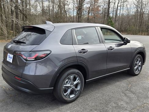 New 2026 Honda HR-V LX image 3