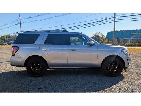Used 2020 Ford Expedition Limited w/ Special Edition Package image 8