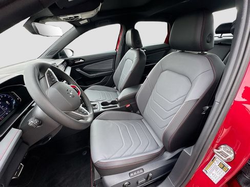 New 2026 Volkswagen Jetta GLI Autobahn FWD image 23