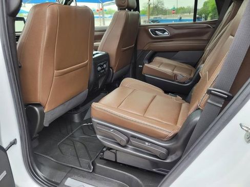 Certified 2023 Chevrolet Tahoe High Country image 3