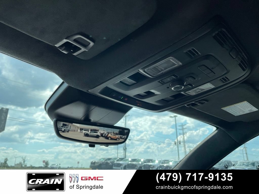 Used 2023 Cadillac Escalade V AWD/4WD image 20