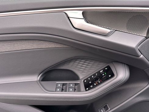 New 2026 Audi A6 Premium Plus image 10