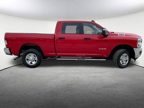 Used 2024 RAM 2500 Big Horn w/ Bed Utility Group image 17