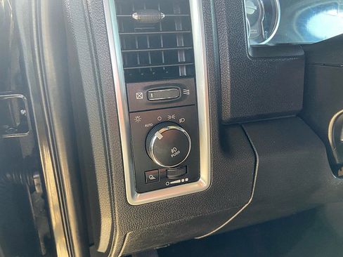 Used 2017 RAM 1500 Limited image 8