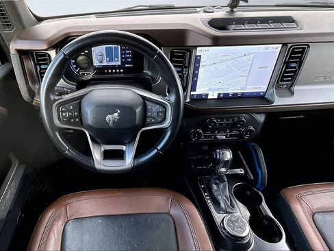 Used 2022 Ford Bronco Outer Banks w/ Sasquatch Package image 6