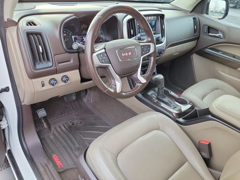 Used 2018 GMC Canyon SLT w/ Driver Alert Package image 18