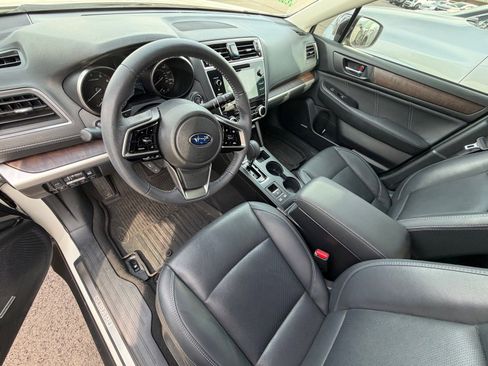 Used 2018 Subaru Outback 2.5i Limited image 7