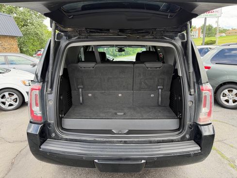 Used 2018 GMC Yukon SLE w/ SLE Value Package AWD/4WD image 11