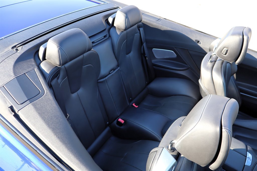 Used 2015 BMW M6 Convertible RWD image 33