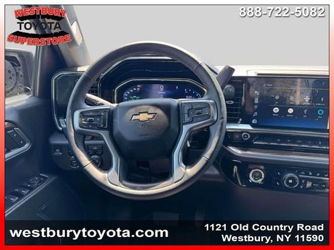 Used 2024 Chevrolet Silverado 1500 LT AWD/4WD image 15