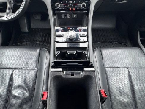 Used 2022 Jeep Grand Cherokee L Overland w/ Advanced Protech Group III image 21