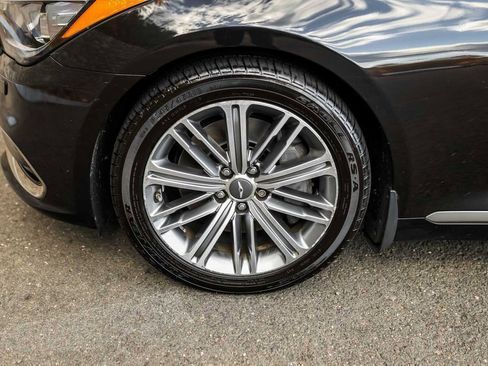 Used 2018 Genesis G80 3.8 w/ Option Group 02 image 11